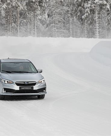 SUBARU-IMPREZA-13